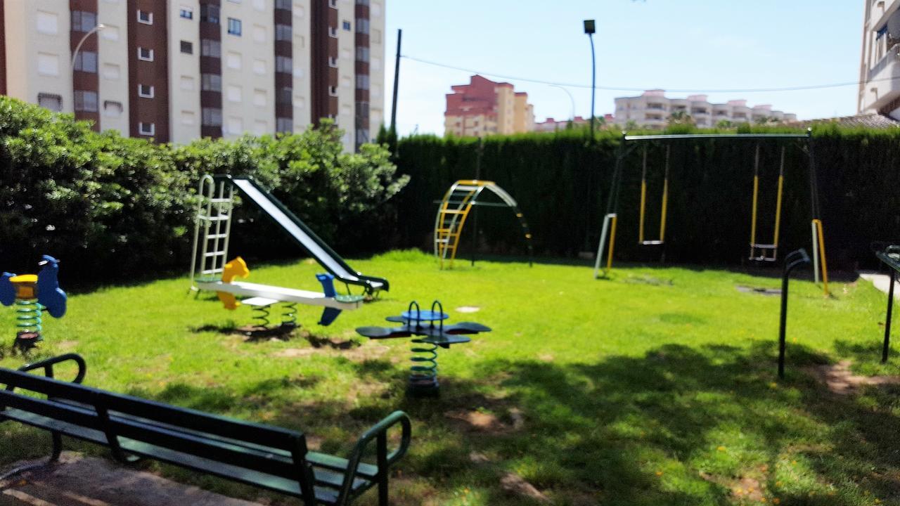 Roma 7 - Alquiler Solo Familias Apartman Playa de Gandia Kültér fotó